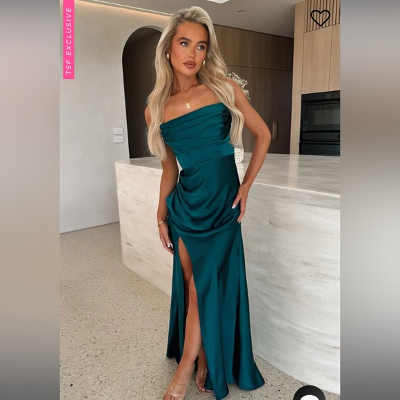 Dresses & Skirts - Lola Maxi Dress-Emerald (thatssofetch)